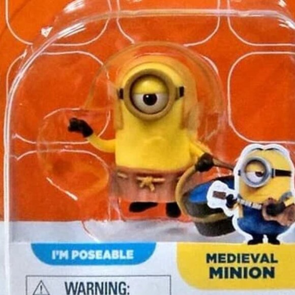 Despicable Me Minions Medieval Minion Poseable 2" Figure New In Box Age 4+ - Picture 10 of 10